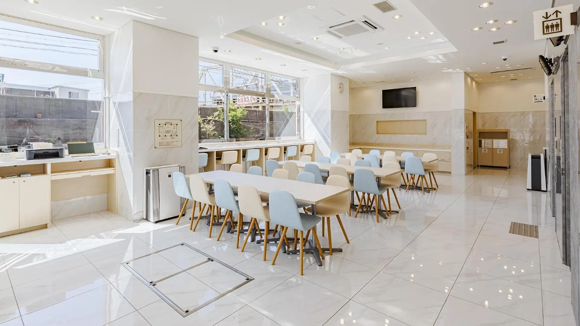 Toyoko Inn Osaka Dome Mae 3*,
